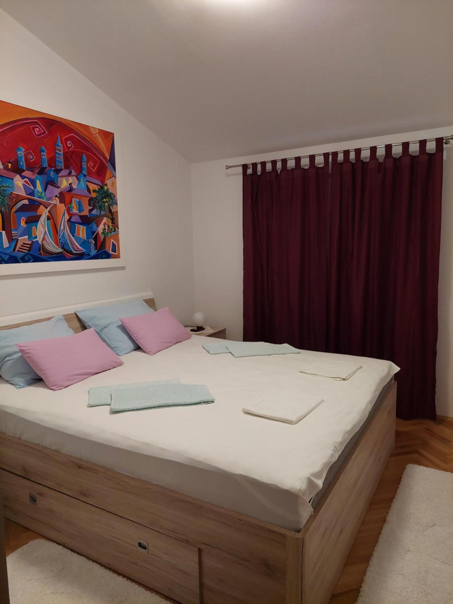 Apartment Roglić Rab Town Pokój zdjęcie
